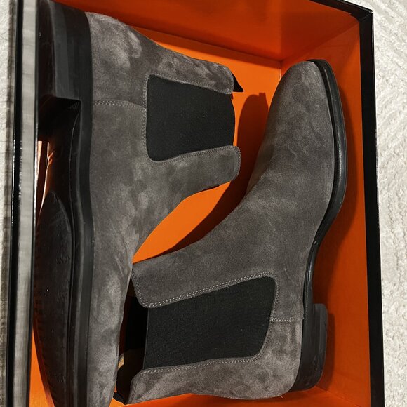 Magnanni Chelsea Boots - Suede - BURLO - Mint Condition w/ Original Box - Picture 6 of 6